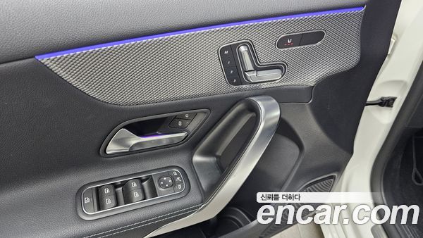 Mercedes-Benz A-Class 2023, фото 21