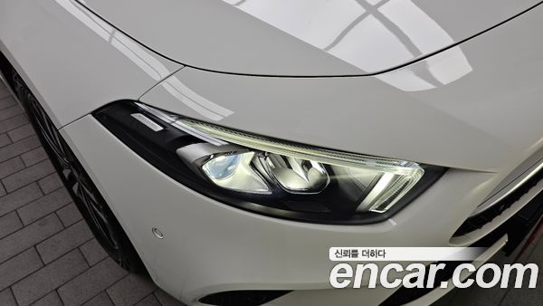 Mercedes-Benz A-Class 2023, фото 8
