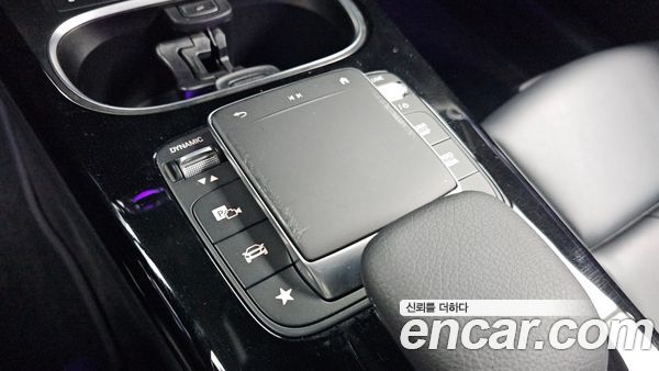 Mercedes-Benz A-Class 2023, фото 29
