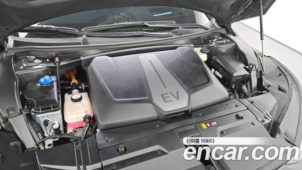 Kia EV6 2022, фото 6