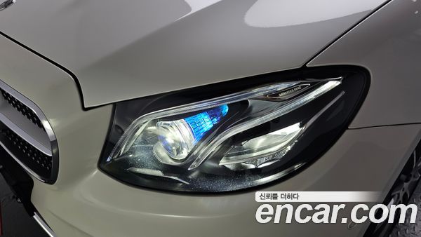 Mercedes-Benz E-Class 2020, фото 8