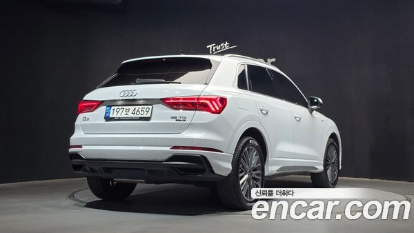 Audi Q3 2022, фото 2
