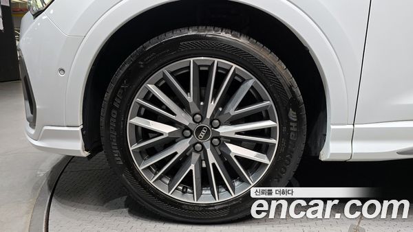 Audi Q3 2022, фото 5