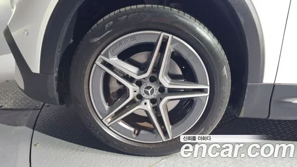 Mercedes-Benz GLB 2022, фото 5