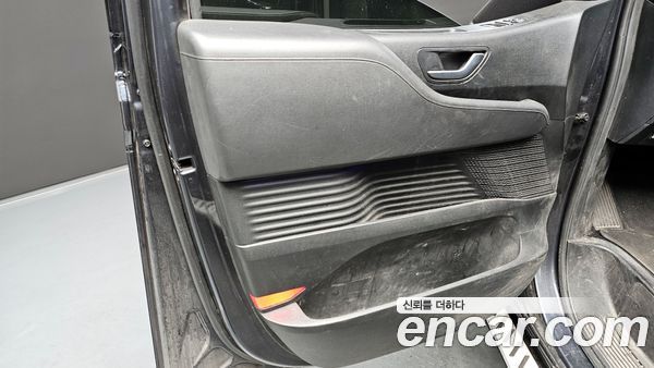 Hyundai Staria 2023, фото 14