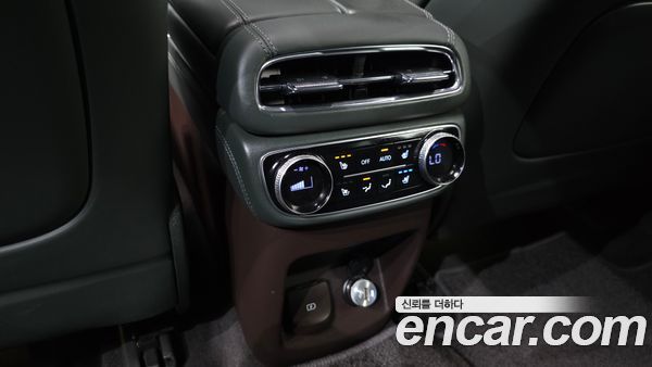Genesis GV80 2020, фото 25