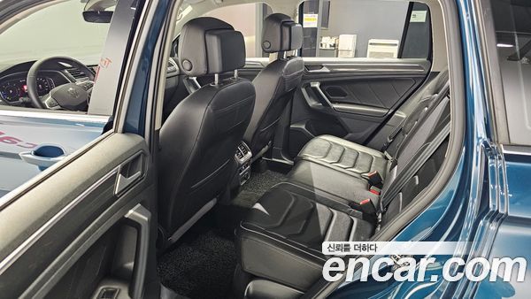 Volkswagen Tiguan 2022, фото 16