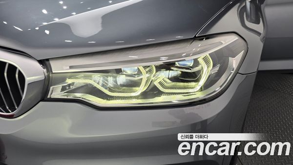 BMW 5 Series 2020, фото 8