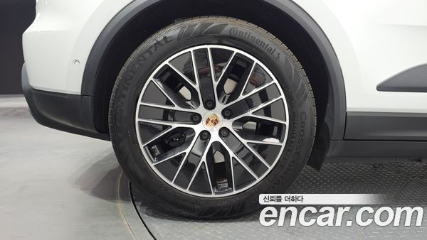 Porsche Macan 2025, фото 5