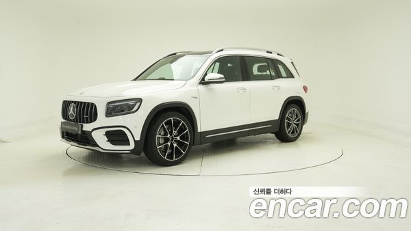 Mercedes-Benz GLB 2025