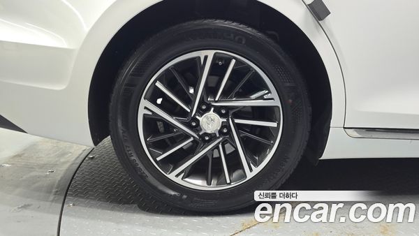 Hyundai Grandeur 2022, фото 5
