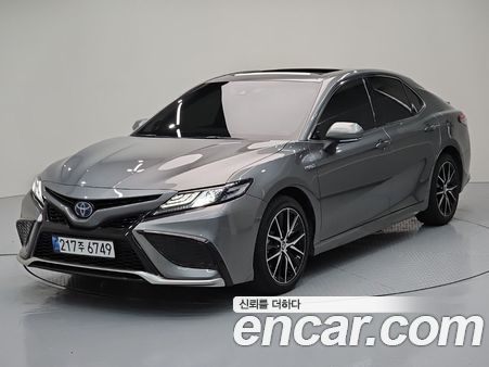 Toyota Camry 2024