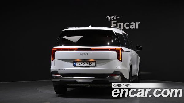 Kia Carnival 2024, фото 4