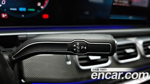 Mercedes-Benz GLE 2023, фото 9