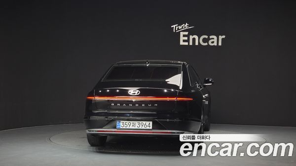 Hyundai Grandeur 2023, фото 4