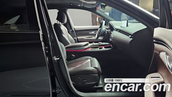 Genesis GV70 2023, фото 11