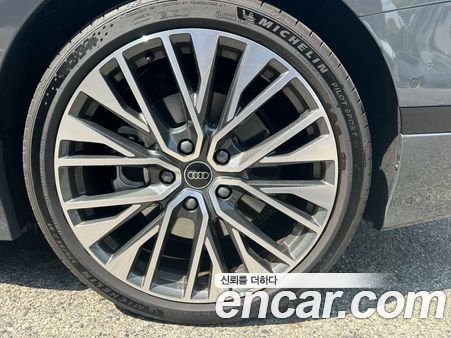 Audi A6 e-Tron 2025, фото 5