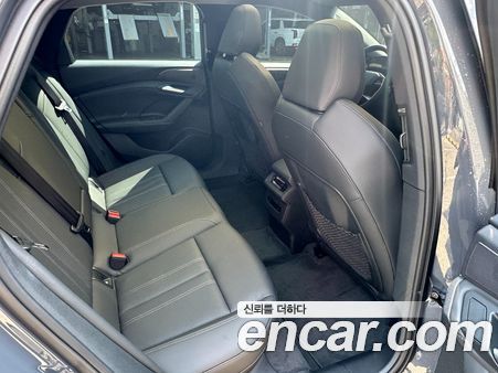 Audi A6 e-Tron 2025, фото 10