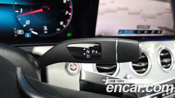 Mercedes-Benz E-Class 2021, фото 9