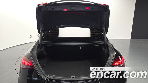 Mercedes-Benz E-Class 2021, фото 20