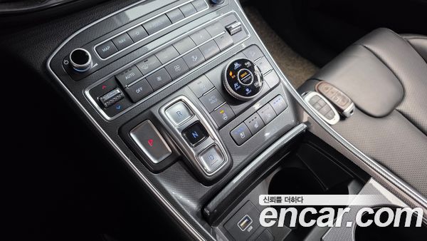Hyundai Santa Fe 2021, фото 9