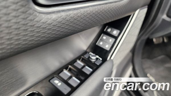 Land Rover Range Rover Velar 2021, фото 29