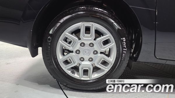 Hyundai Staria 2023, фото 5