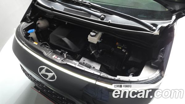 Hyundai Staria 2023, фото 6