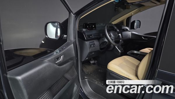 Hyundai Staria 2023, фото 13