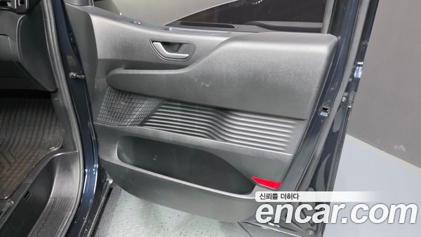 Hyundai Staria 2023, фото 14