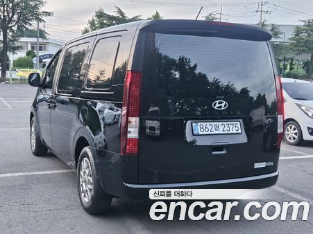 Hyundai Staria 2025, фото 5