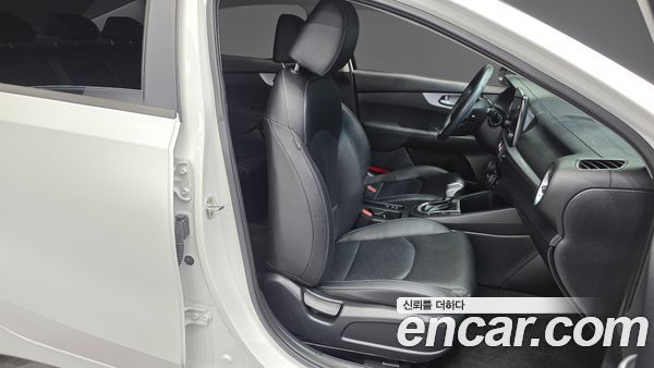 Kia K3 2022, фото 16