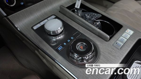 Genesis G80 2027, фото 12