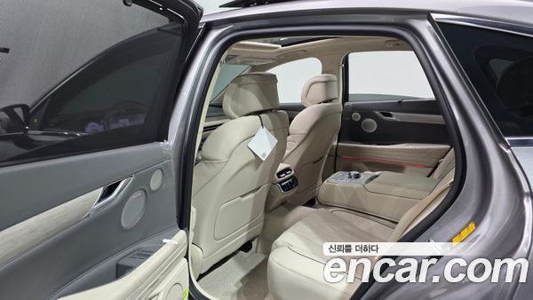 Genesis G80 2027, фото 17
