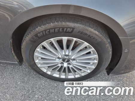 Audi A6 2021, фото 5