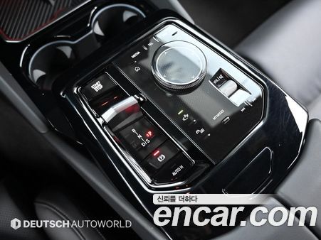 BMW 5 Series 2024, фото 9