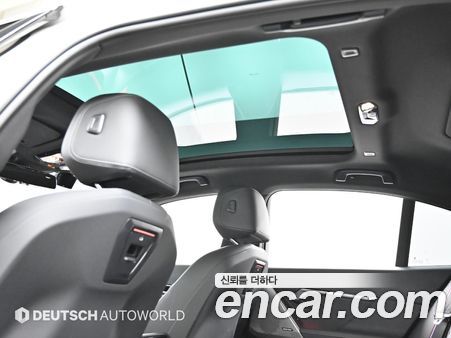 BMW 5 Series 2024, фото 18