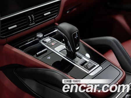 Porsche Cayenne 2022, фото 9