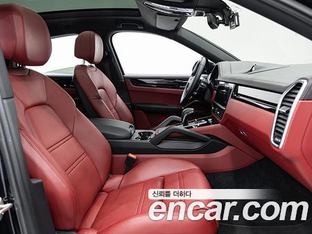 Porsche Cayenne 2022, фото 14