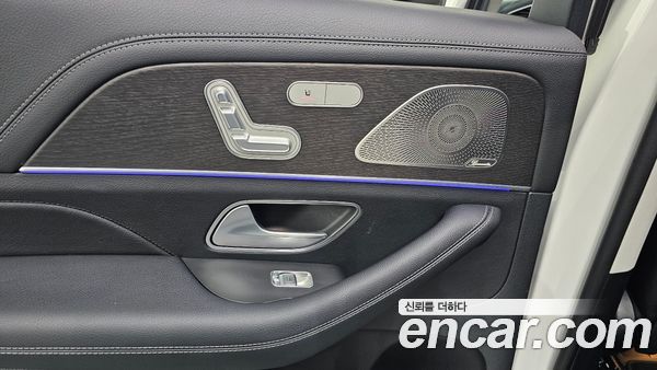 Mercedes-Benz GLE 2023, фото 31