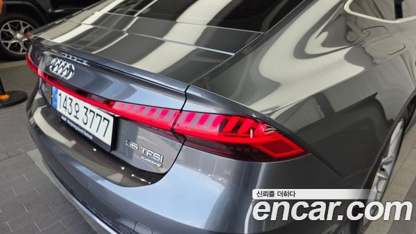 Audi A7 2021, фото 9