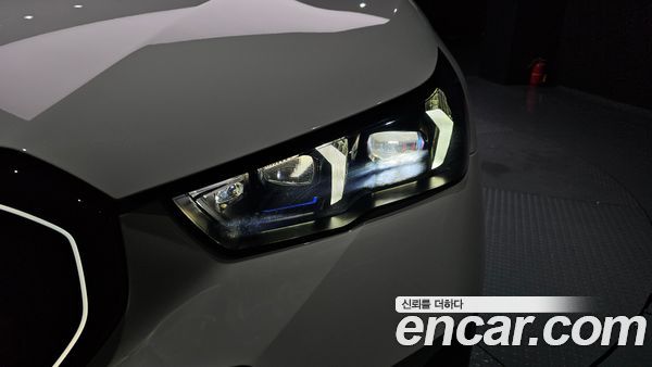 BMW 5 Series 2024, фото 8