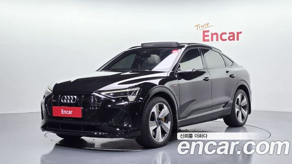 Audi e-tron 2022