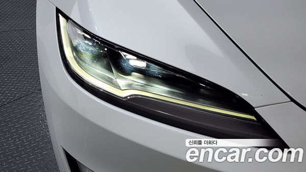 Tesla Model 3 2024, фото 8