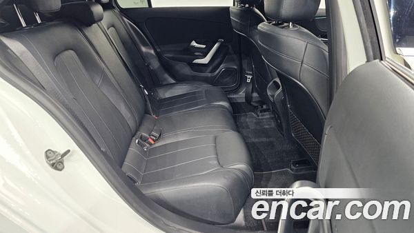 Mercedes-Benz A-Class 2021, фото 16
