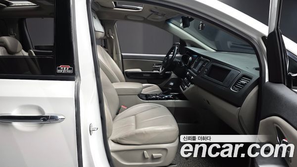 Kia Carnival 2020, фото 16