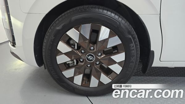 Hyundai Staria 2024, фото 5