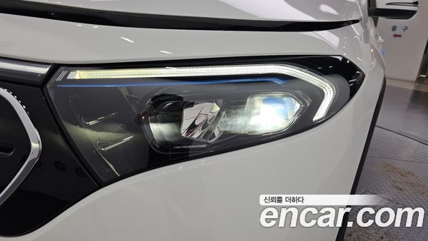 Mercedes-Benz EQB 2024, фото 8