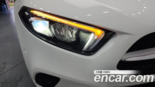 Mercedes-Benz A-Class 2021, фото 7