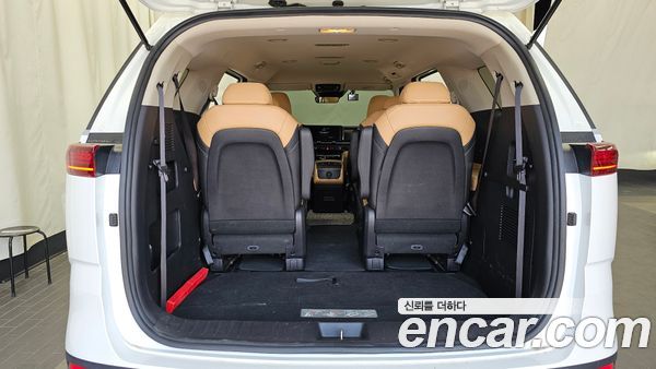 Kia Carnival 2021, фото 20